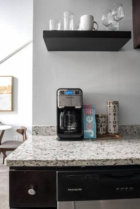 Cozysuites L 1Br, Monument Circle, Indy Indianapolis Dış mekan fotoğraf